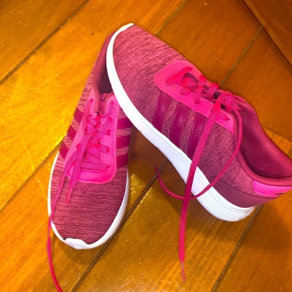 Girls Adidas tennis shoes
